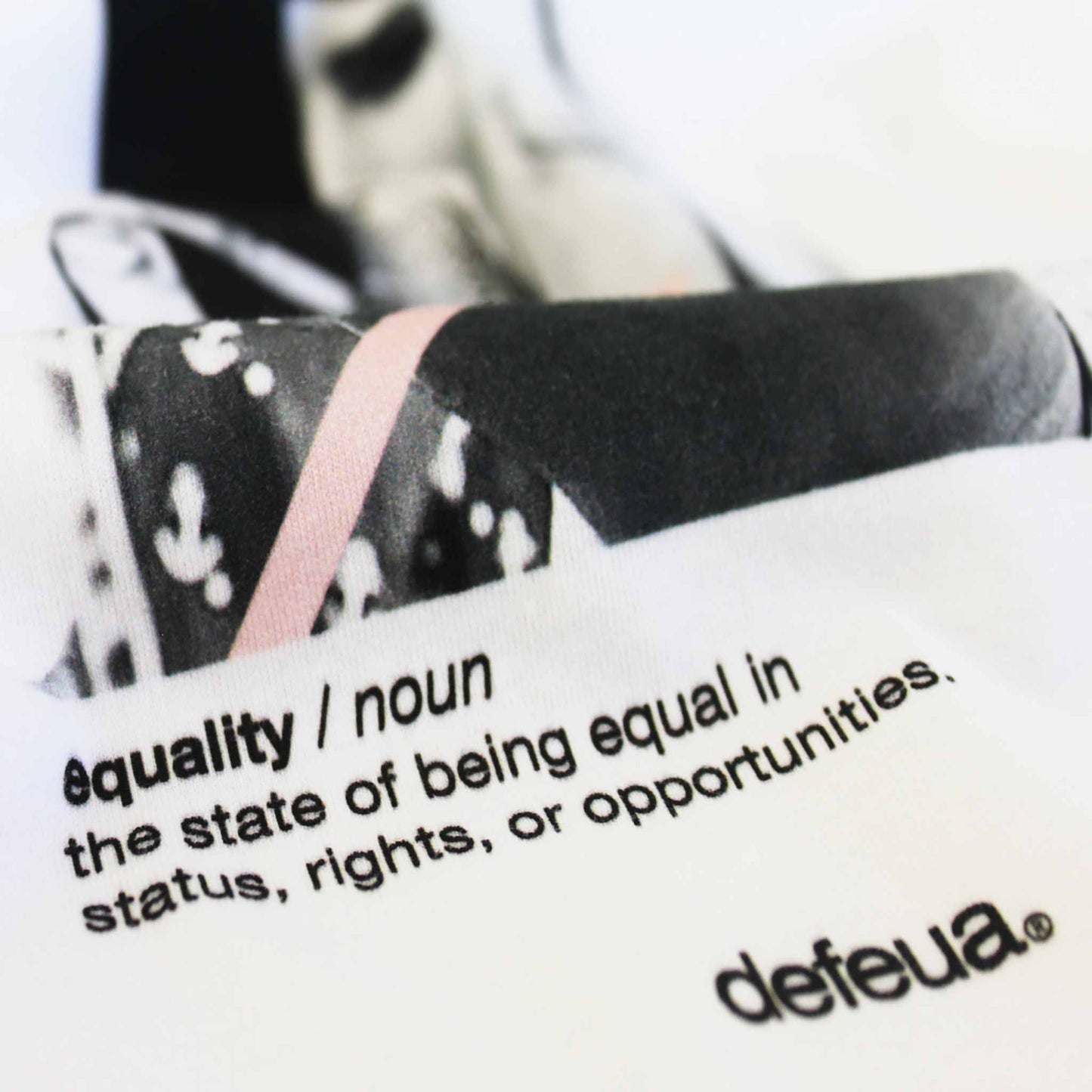 Defeua® WHY tshirt bianca donna in cotone biologico sulla gender equality