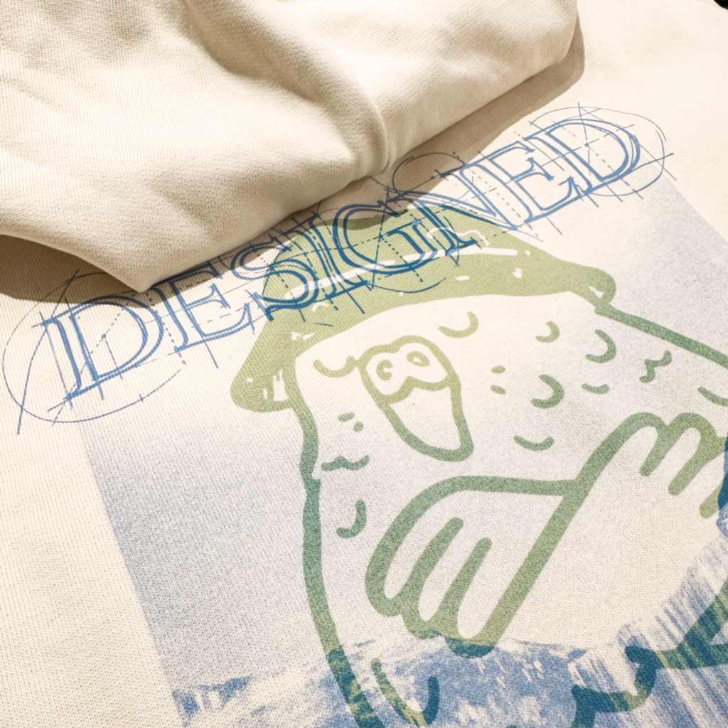 FEEL LIGHT hoodie con grafica con il kakpò: dettaglio del retro della felpa