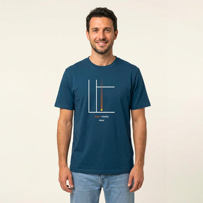 FOX STRIPES t-shirt Defeua® indossata da modello, con grafica di design, minimale su Jannik Sinner e il tennis