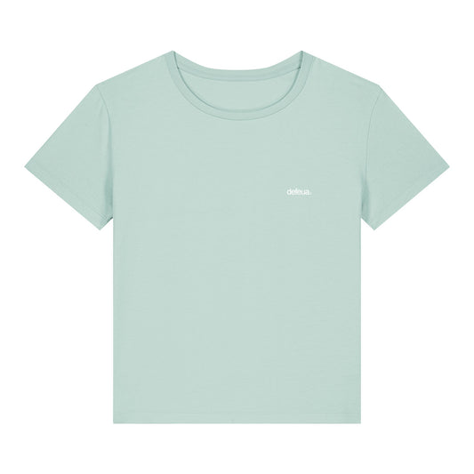 T-shirt donna sostenibilie in cotone biologico "FUORI", grafica frontale logo DEFEUA - colore Mare di Sardegna