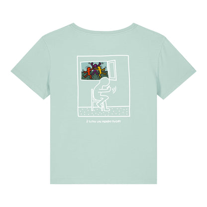 T-shirt donna sostenibilie "FUORI", con grafica intelligente e ironica ispirata a Keith Haring - colore Mare di Sardegna.