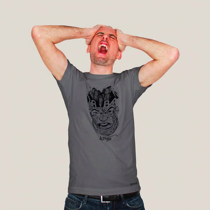 Defeua URBAN JUNGLE, tshirt unisex in cotone biologico colore antracite, indossata da modello Grafica sulla pazzia creata dalla giungla urbana di città.